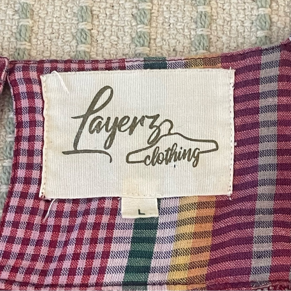 Layers Z - Embroidered Women's Blouse - Size: Large - Picture 6 of 6